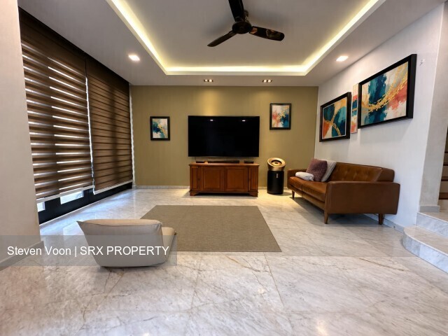 Florence Road (D19), Terrace #633941251